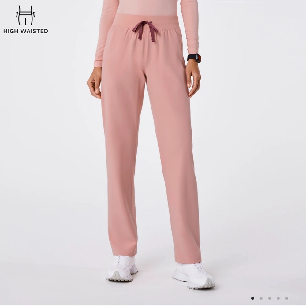 FIGS NEW PINK SAND Livingston (M)